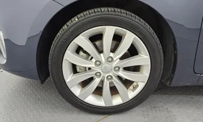 Kia Carens 2014, 164151 км, за 4875.51 USD - фото 5