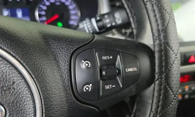 Kia Carens 2014, 164151 км, за 4875.51 USD - фото 16