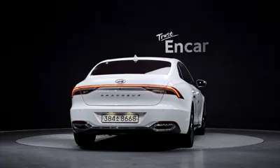 Hyundai Grandeur 2022, 77770 км, за 16195.15 USD