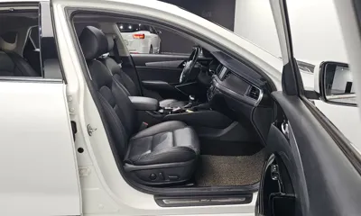 Kia K7 2017, 131544 км, за 8919.72 USD - фото 12