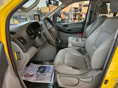 Hyundai Starex 2019, 165323 км, за 8412.61 USD