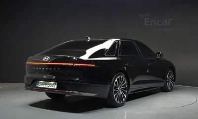 Hyundai Grandeur 2023, 55685 км, за 23106.21 USD