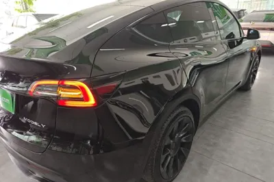 Tesla Model Y 2023, 38000 км, за 28695 USD - фото 6