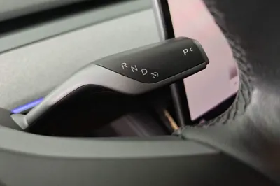 Tesla Model Y 2023, 38000 км, за 28695 USD - фото 16