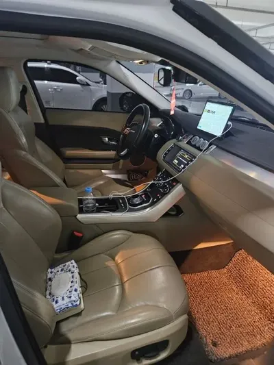 Land Rover Range Rover Evoque 2016, 94258 км, за 6840.39 USD - фото 10