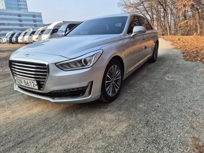 Genesis EQ900 2016, 154771 км, за 9904.19 USD