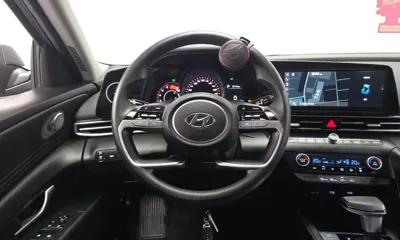 Hyundai Avante 2023, 59361 км, за 9627.9 USD - фото 13
