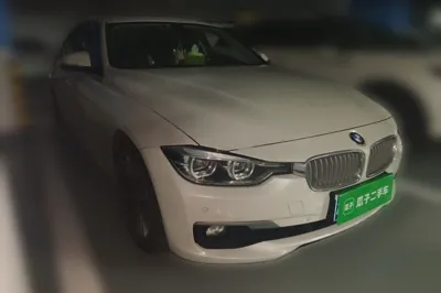 BMW 3 Series 2019, 100500 км, за 11388 USD