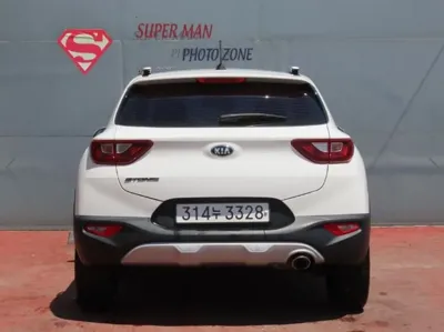 Kia Stonic 2018, 159601 км, за 5265.55 USD
