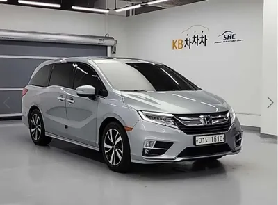 Honda Odyssey 2018, 84221 км, за 13384.53 USD