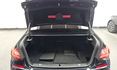 BMW 7-Series 2018, 78821 км, за 25052.9 USD - фото 20
