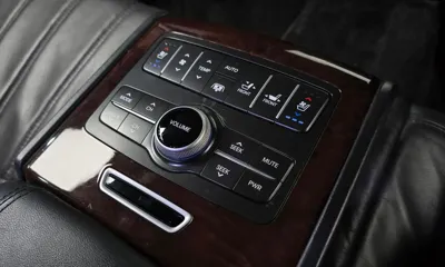 Hyundai Equus 2012, 137310 км, за 3451.19 USD - фото 19