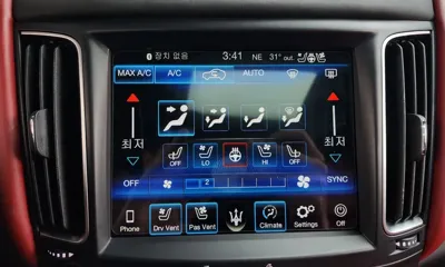 Maserati Levante 2018, 128455 км, за 15091.24 USD - фото 35