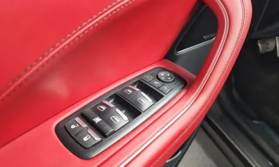 Maserati Levante 2018, 128455 км, за 15091.24 USD - фото 37