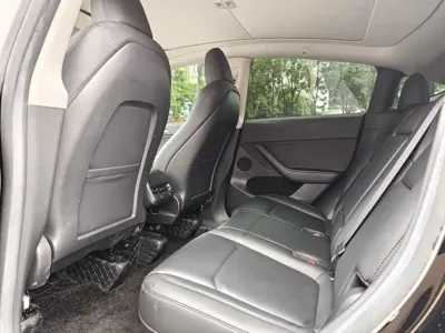 Tesla Model Y 2022, 93000 км, за 20248.26 USD