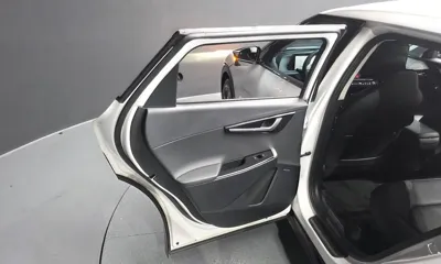Kia EV6 2023, 36959 км, за 23583.07 USD - фото 25