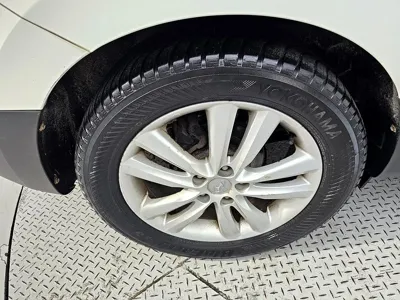 Hyundai Tucson 2013, 170429 км, за 3575.37 USD - фото 20