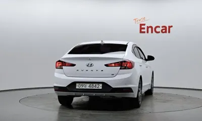 Hyundai Avante 2019, 75576 км, за 8391.89 USD