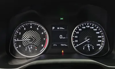 Hyundai Avante 2019, 75576 км, за 8391.89 USD - фото 8
