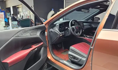Lexus RX 2024, 4520 км, за 63749.4 USD - фото 10