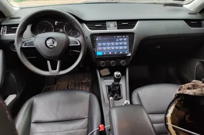 Skoda Octavia 2017, 117200 км, за 4276 USD - фото 9