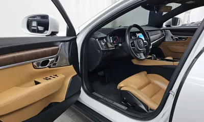 Volvo V90 2021, 44561 км, за 23939.65 USD - фото 10