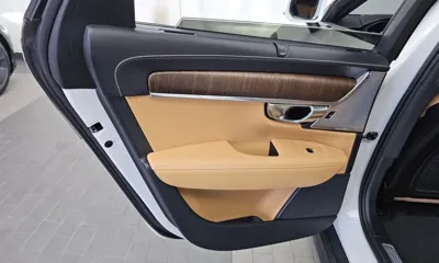 Volvo V90 2021, 44561 км, за 23939.65 USD - фото 25