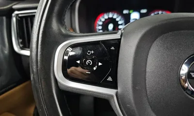 Volvo V90 2021, 44561 км, за 23939.65 USD - фото 32