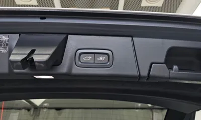 Volvo V90 2021, 44561 км, за 23939.65 USD - фото 34