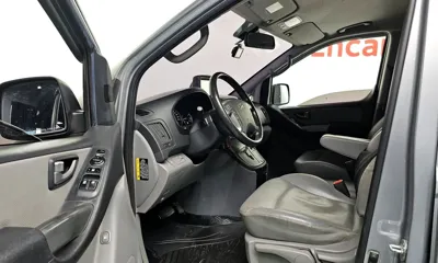 Hyundai Starex 2018, 138443 км, за 7169.17 USD - фото 11