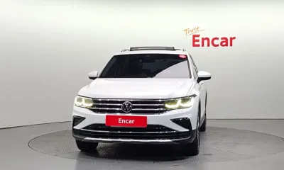 Volkswagen Tiguan 2021, 81165 км, за 19090.16 USD