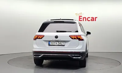 Volkswagen Tiguan 2021, 81165 км, за 19090.16 USD