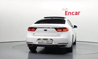 Kia K7 2016, 103797 км, за 5215.5 USD