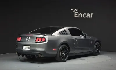 Ford Mustang 2011, 146153 км, за 5281.6 USD