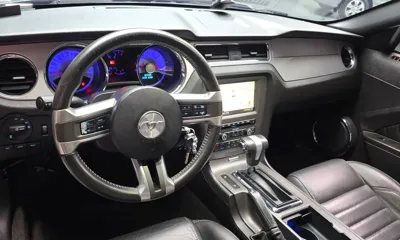 Ford Mustang 2011, 146153 км, за 5281.6 USD - фото 7