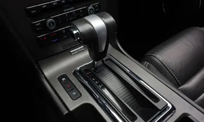 Ford Mustang 2011, 146153 км, за 5281.6 USD - фото 9