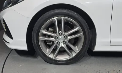 Hyundai Sonata 2018, 95034 км, за 9056.06 USD