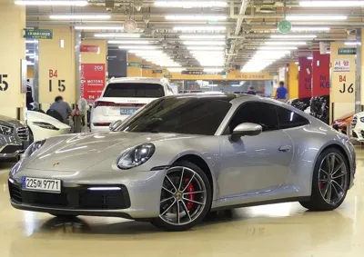 Porsche 911 · 2024 год