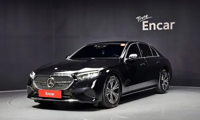 Mercedes-Benz E-Class · 2025 год