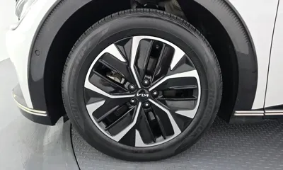 Kia EV6 2022, 185991 км, за 17545.34 USD