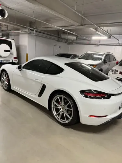 Porsche 718 2020, 50500 км, за 41683.08 USD