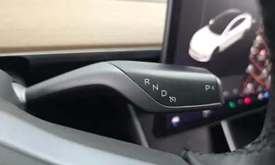 Tesla Model 3 2020, 119368 км, за 14962.28 USD - фото 9