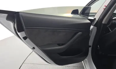 Tesla Model 3 2020, 119368 км, за 14962.28 USD - фото 25