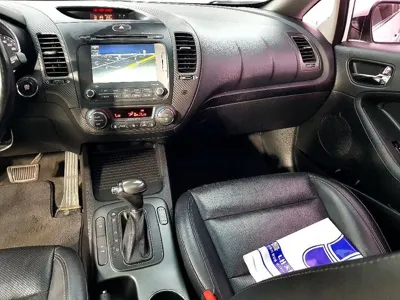 Kia K3 2014, 167607 км, за 1962.72 USD - фото 10