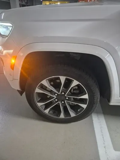 Jeep Cherokee 2023, 42191 км, за 26913.48 USD