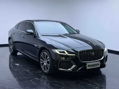Jaguar XFL 2022, 81000 км, за 21956.8 USD