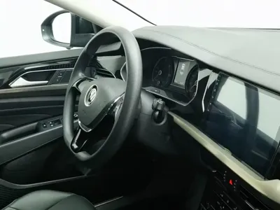 Volkswagen 帕萨特插电混动 2022, 53400 км, за 11652.21 USD - фото 23