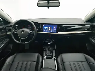Volkswagen 帕萨特插电混动 2022, 53400 км, за 11652.21 USD - фото 24