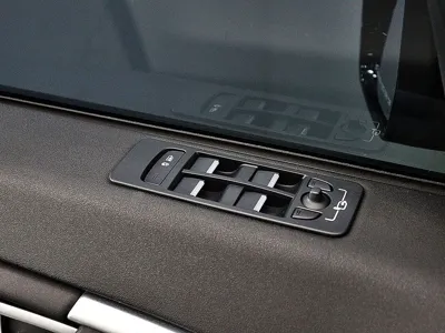 Land Rover Discovery Sport 2019, 95446 км, за 9446.26 USD - фото 8