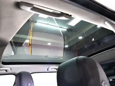 Land Rover Discovery Sport 2019, 95446 км, за 9446.26 USD - фото 9